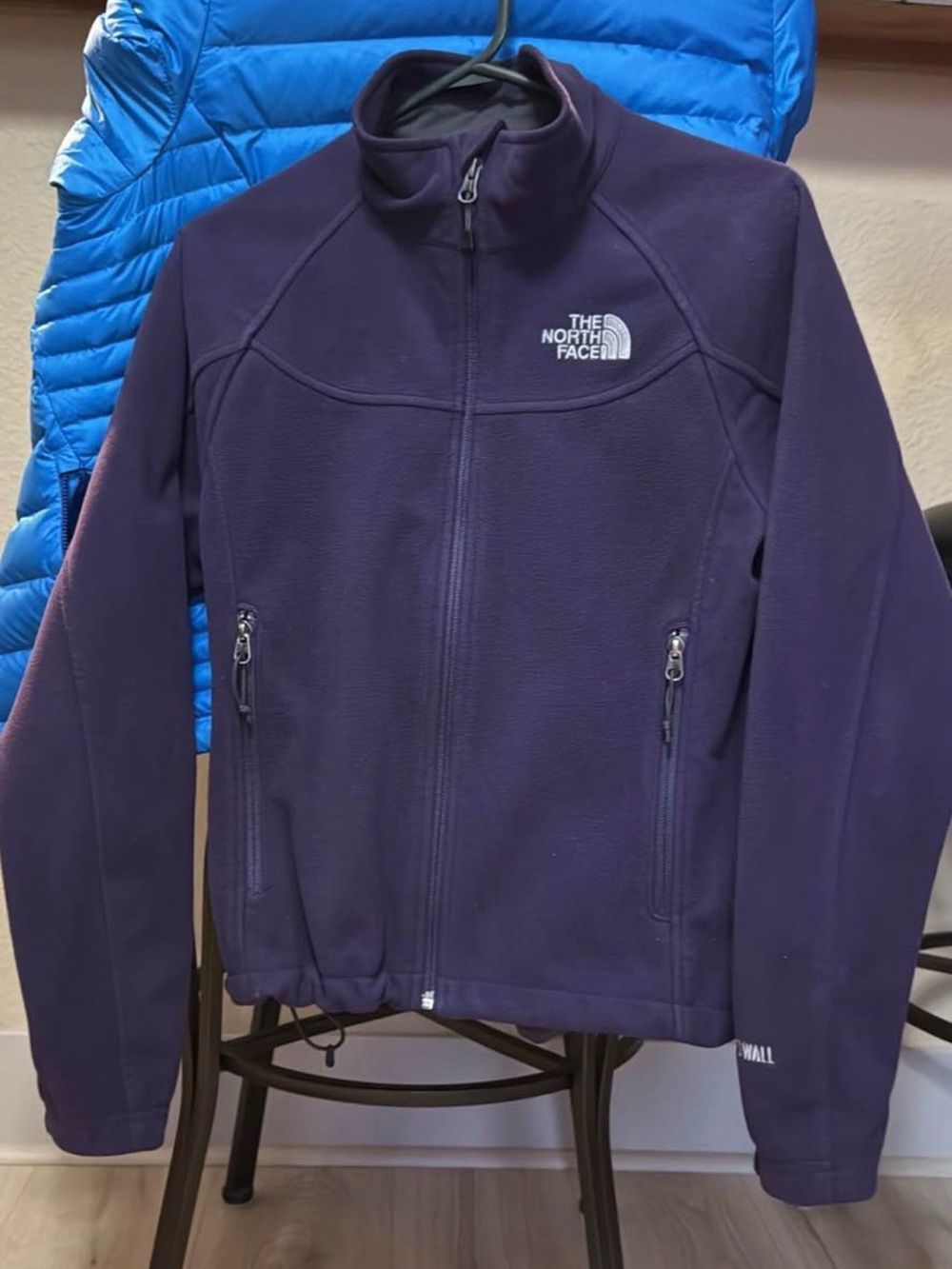 Northface women’s jacket, small Windwall Near perfect